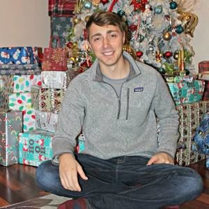 Meet your Posher, Cameron